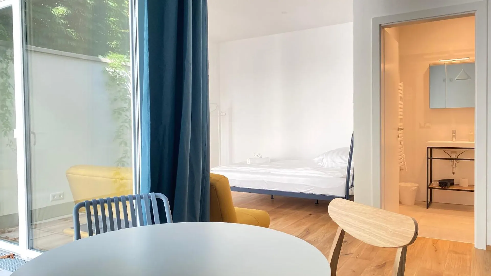 Stad10 - Apartments Very Close To Subway U2 Stadlau Wenen