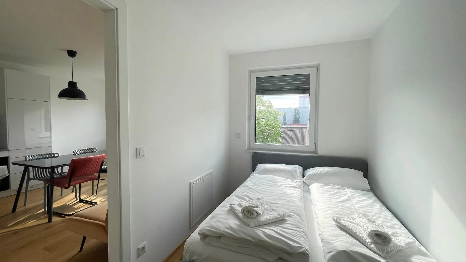 Stad10 - Apartments Very Close To Subway U2 Stadlau Wenen