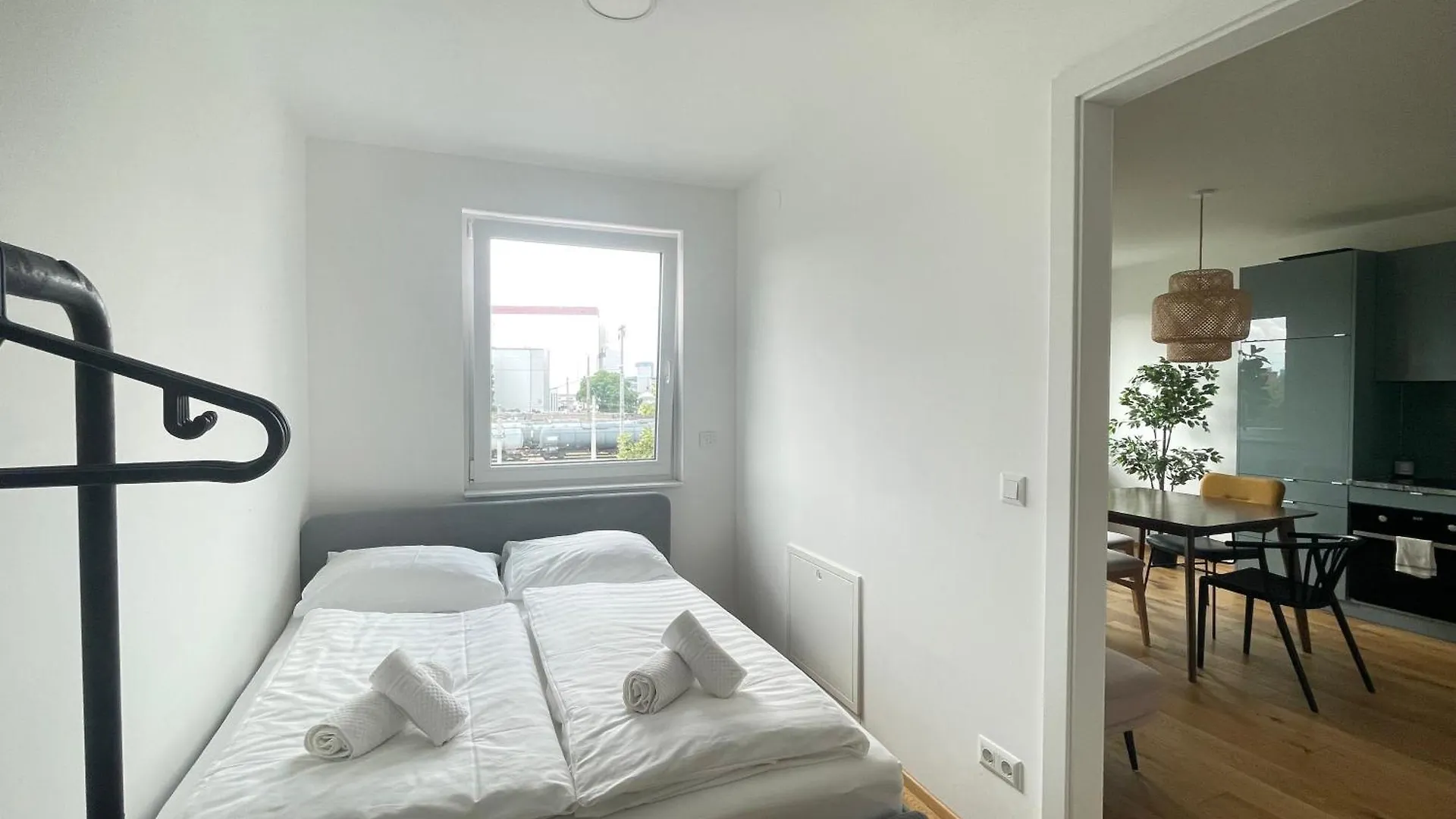 Stad10 - Apartments Very Close To Subway U2 Stadlau Wenen