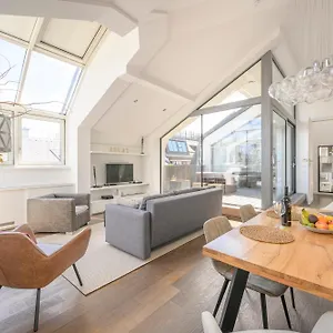  Apartment Executive Schottenring