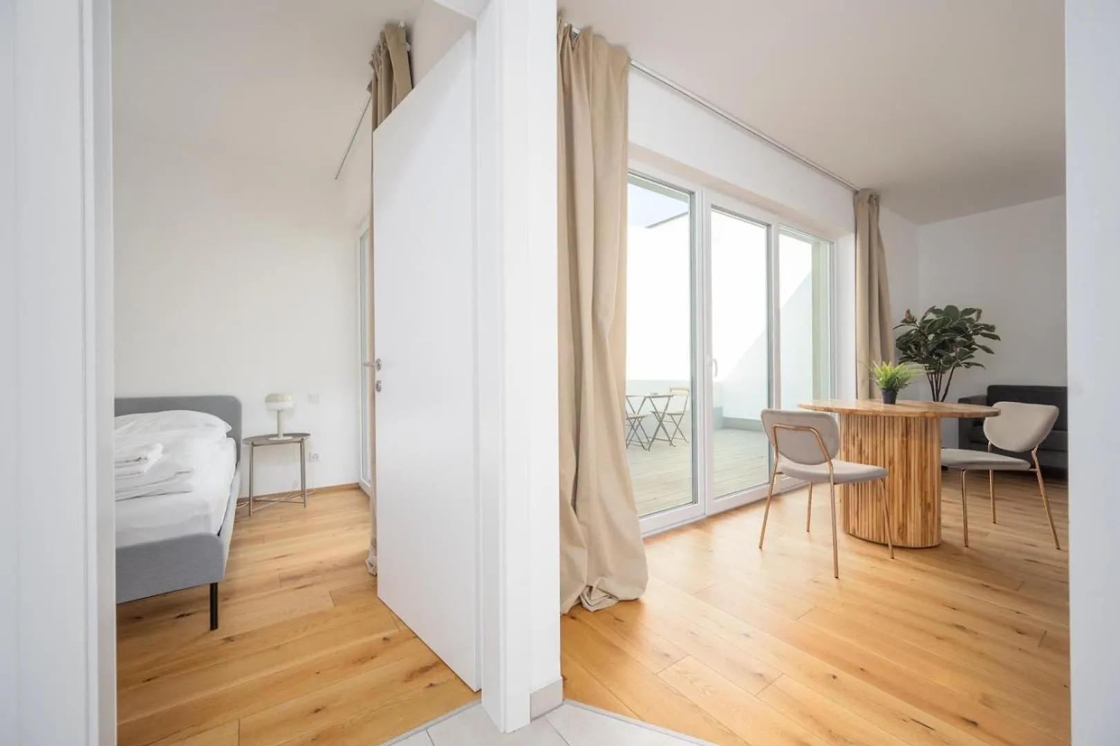 Stad10 - Apartments Very Close To Subway U2 Stadlau Vienna 0*,  Austria